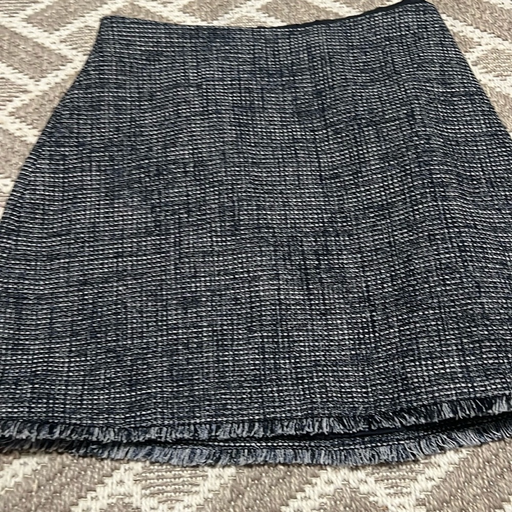 Express Size 8 Navy and White  mini skirt